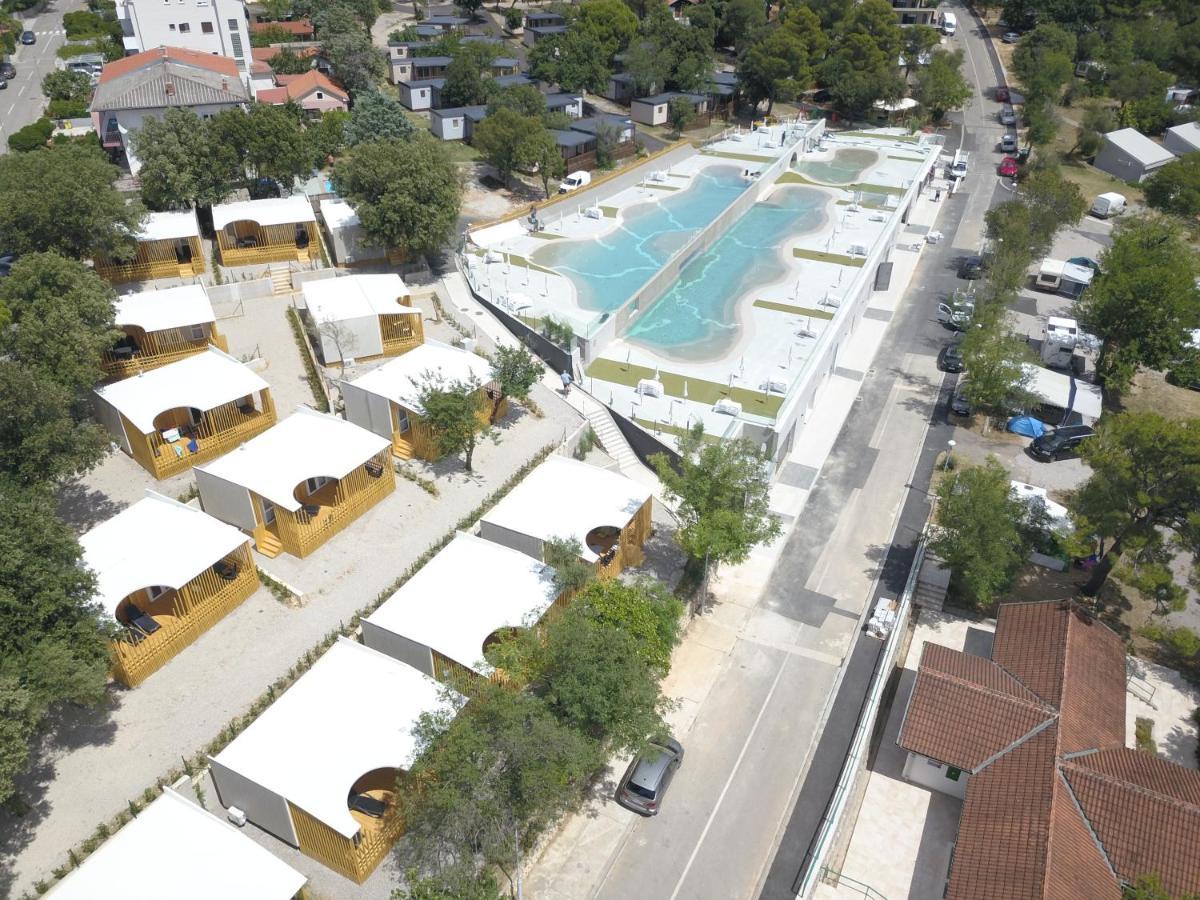 Elements Mobile Homes 3*