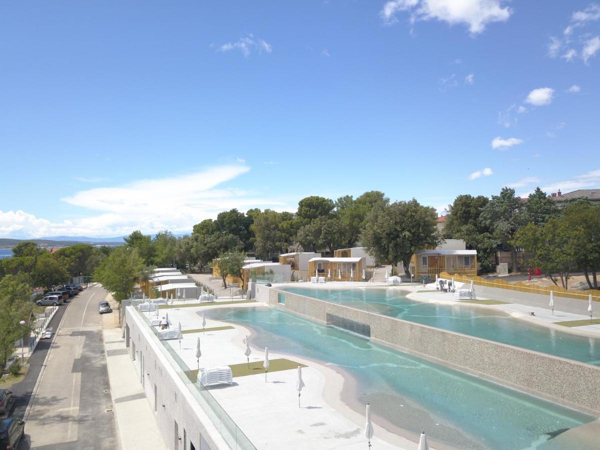 Elements Mobile Homes 3*